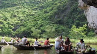 BIKING HIDDEN PATHS OF MAI CHAU & NINH BINH