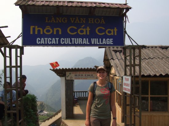 Sapa Light Trek & Hotel Stay