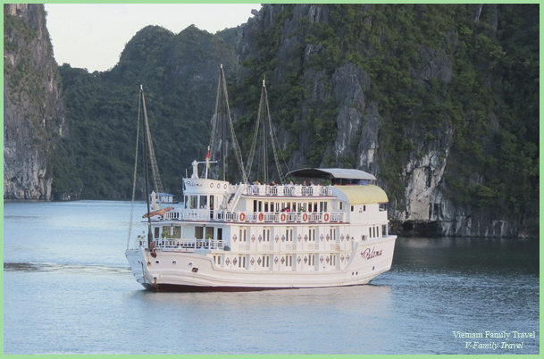 2DAYS 1NIGHT HALONG BAY CRUISE WITH PALOMA CRUISE