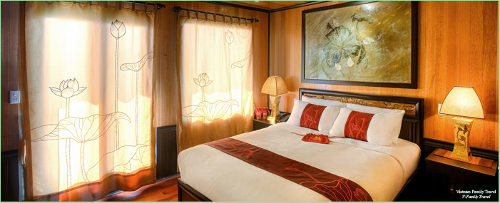 4 DAYS 3 NIGHTS/ HANOI- HALONG BAY OVERNIGHT ON CRUISE